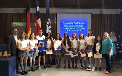 PREMIACIONES DE ALUMNOS DESTACADOS 2019