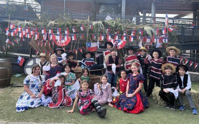 CHILENISCHE NATIONALFEIERTAGE AN UNSERER SCHULE: EINE LEHRREICHE, KULTURELLE UND UNTERHALTSAME ERFAHRUNG